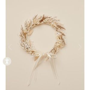 New Noralee dried flower crown